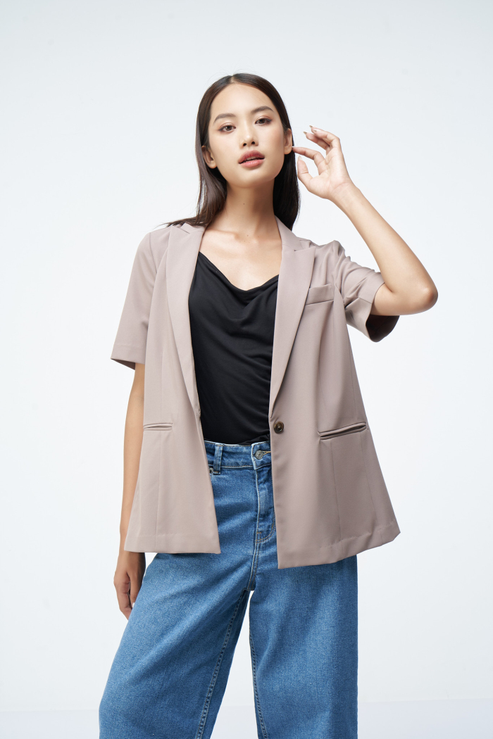 3 kiểu áo vest nữ công sở phong cách Hàn năm 2017  FATODA Blog