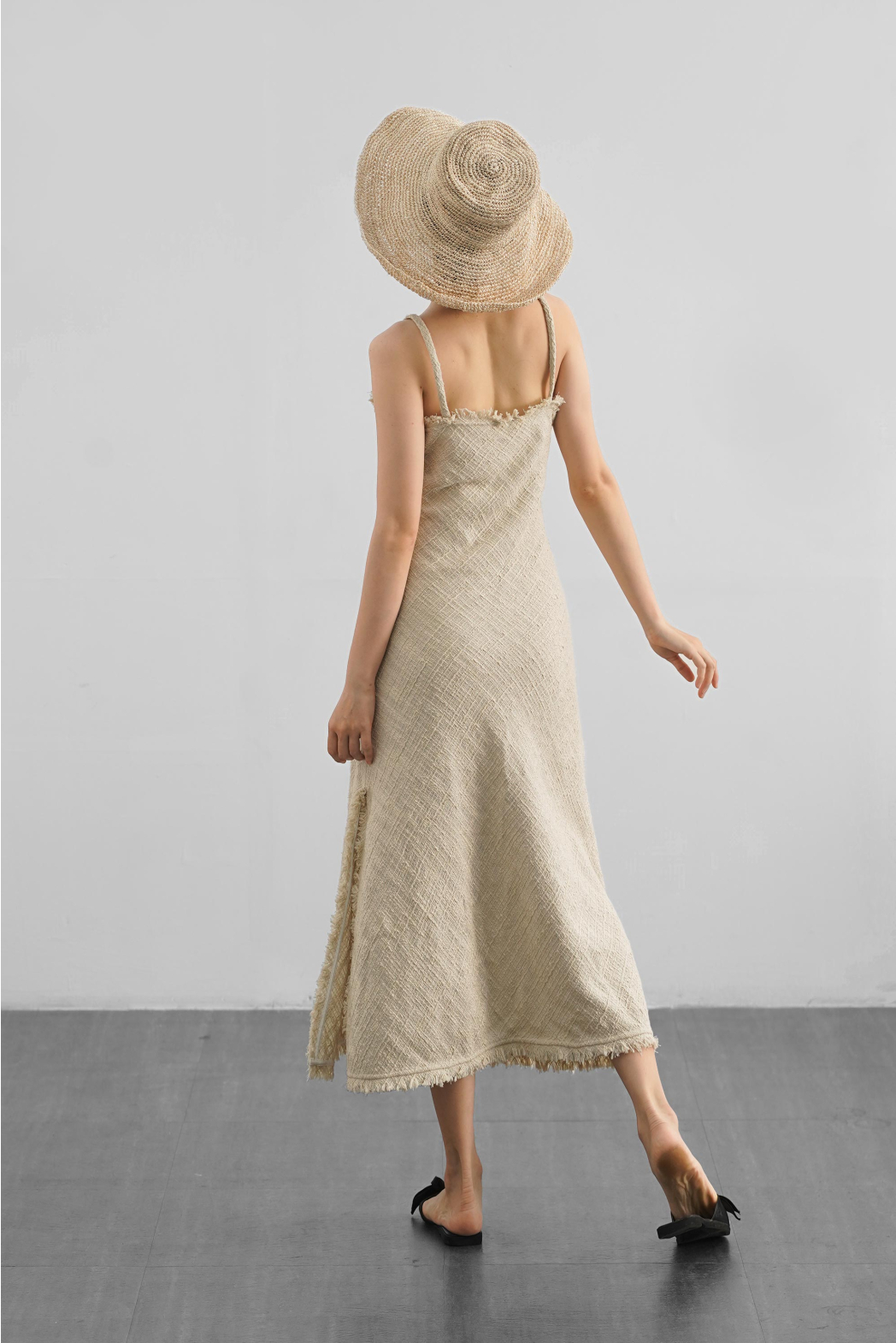 Đầm 2 dây, vải tweed. Cotton/poly - 10F20DREW014