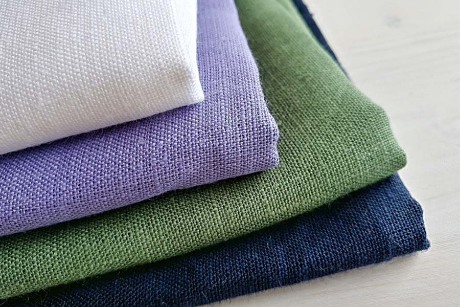 Vải linen là chất vải được dệt từ sợi cây lanh, thoáng mát và độ bền cao